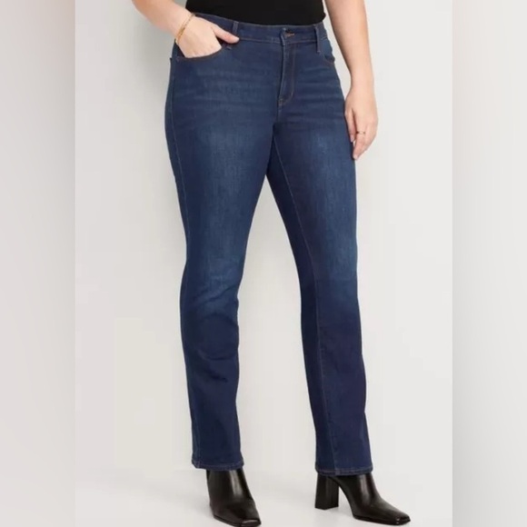 OLD NAVY Women's Size 12 LONG Mid-Rise Kicker Boot-Cut Jeans Blue 5-Pocket EUC - Picture 1 of 11